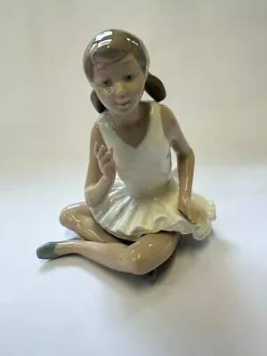 Lladro NAO Ballerina  • £25