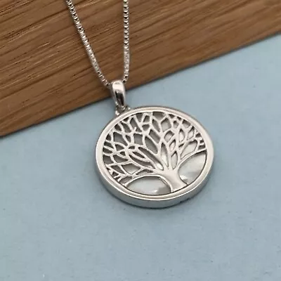 925 Silver Family Tree Of Life Pendant With Mother Of Pearl RRP£40 (Pxx0716) • $23.43