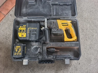 £24.95 • Buy DeWalt DW005 24v SDS+ Hammer Drill 