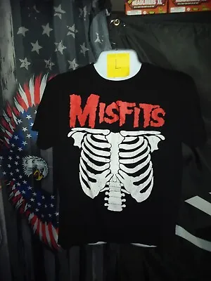 Misfits T-Shirt - Walk Among Us • $25