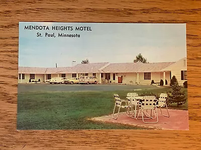 Minnesota MN St. Paul Mendota Heights Motel Lawn Furniture Ca 1960 • $6.50