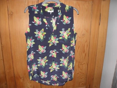 £19.99 • Buy Equipment 100% Silk Floral Sleeveless Shirt, Size M