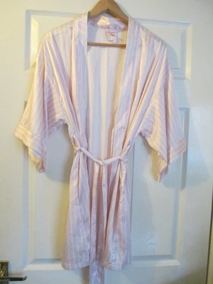 £8 • Buy VICTORIA'S SECRET Lightweight Dressing Gown Night Robe - Pale Pink / White - S/M