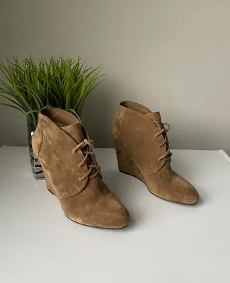 Via Spiga Tan Suede Ankle Booties Wedge Shoes Lace Up Size 8 M • $29.99