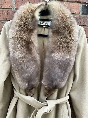 $205 • Buy Vintage  Camel Hair Women’s M/L Coat Fur Trim Neutral Tan Camel Lined Belted
