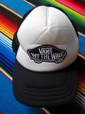 ✺New✺ VANS  Off The Wall  Black Trucker Cap Hat • £15.55