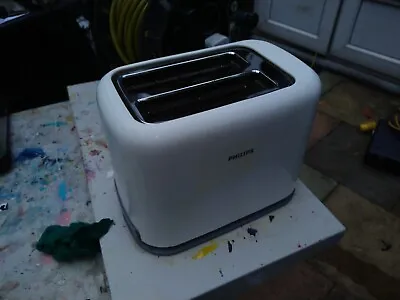 £5 • Buy Philips White Toaster