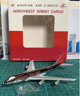 Northwest Orient Cargo Aeroclassics / BigBird 1:400 B 747-200 REG: N616US Chrome • $200