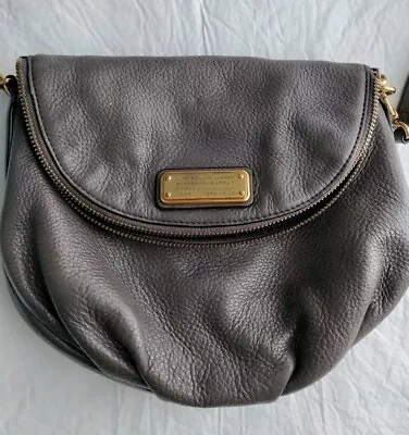 Marc By Marc Jacobs Standard Supply Used Brown Leather Hobo Crossbody Messenger  • $42