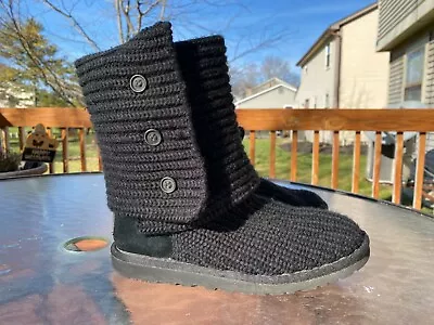 UGG Australia 5819 Women's Classic Knit Black Crochet Boots Size 6 • $19.99