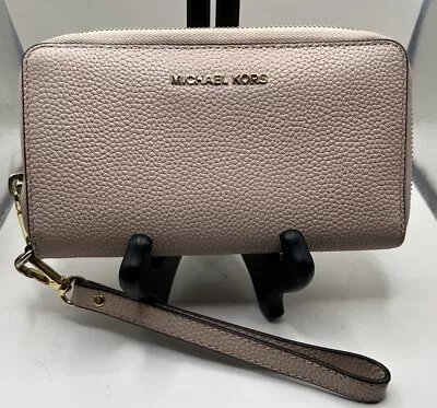 Michael Kors Jet Set Continental Leather Phone Clutch Wallet Wristlet Pale Pink • $10.50