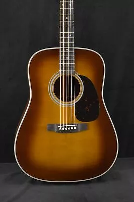 Martin D-28 Ambertone • $3399