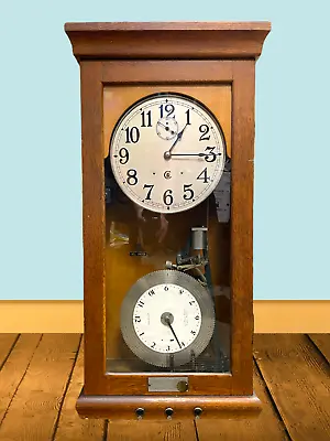 £647.48 • Buy Cincinnati Time Recorder Clock Style SFP Program Clock