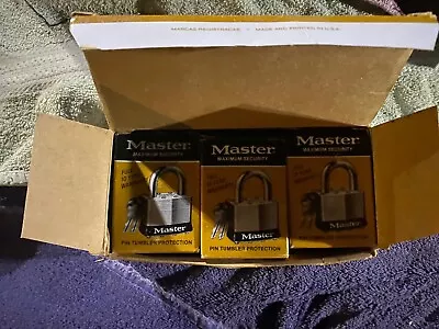 Lot Of 6 Master Lock No 5 Steel Padlock 2 Keys Per Lock # 297. All Keyed Alike • $64.99