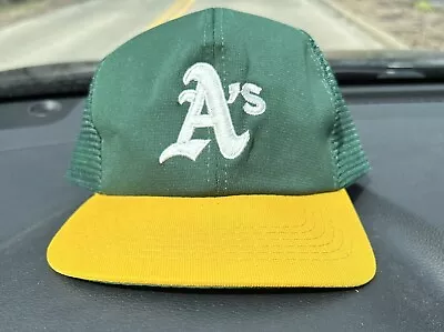 Vintage Oakland Athletics Snapback 90s • $20