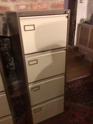 4 Drawer Filing Cabinet Lockable With Key • £10