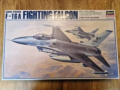 Large Hasegawa General Dynanics F-16a Fighting Falcon  Jet Model Kit 1/32 #1202 • £70