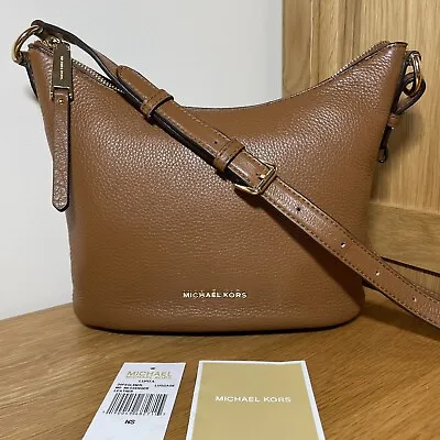 £22 • Buy Beautiful Michael Kors Lupita Luggage Tan Pebbled Leather Medium Cross Body Bag