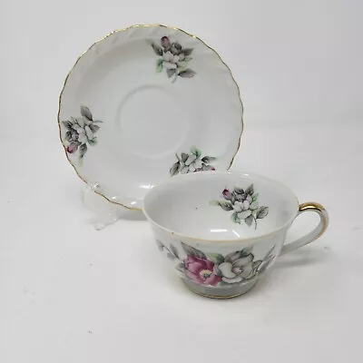 UCAGCO  China Rose White Floral With Gold Trim Tea Cup With Saucer Japan EUC  • $19.99