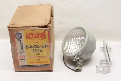 $150 • Buy NOS Vintage Car Truck Yankee Accessory BACK-UP REVERSE LIGHT LAMP Assembly
