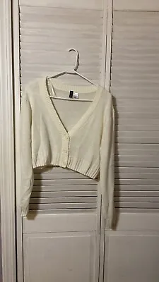 Divided By H&M Cropped Cardigan Size Small • $4