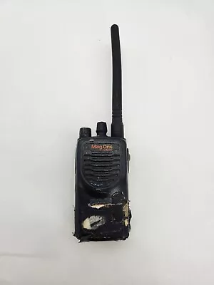 Motorola Mag One BPR40 Two-Way Radio VHF 150-174 MHz AAH84KDS8AA1AN For Parts • $29.99