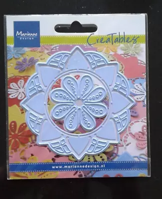 Marianne Creatables  Lr0129 Flower Doily Cutting Die • £7.50