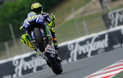 Valentino Rossi Moto Gp Motorbike Canvas Picture Poster Print Unframed • £7.71