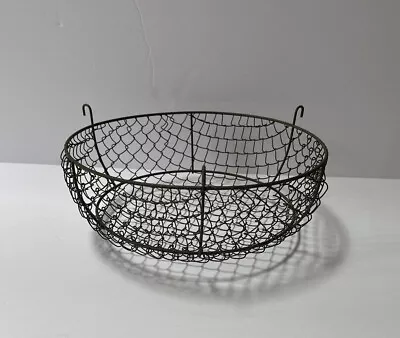 Vintage Round Chicken Wire Basket Farmhouse Cottage Egg  11” Diameter • $20