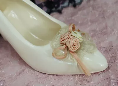 Large Vintage High Heel Shoe Figurine Enesco Taiwan Embellished Roses & Lace • $18.66