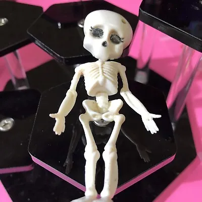 Monster High Accessories Lot54 Skeleton No Bow • $6.49