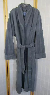 NWT Majestic International Signature Gray Men's Long Sleeve Bathrobe Robe L/XL • $39.99