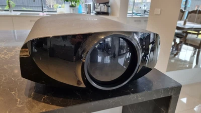 $7300 • Buy Sony VPL-VW1000ES Projector 4K UHD Home Theater Cinema Projector