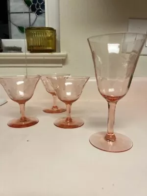 Vintage Pink Depression Glass Etched Floral Goblet 1 Set Of 4 Stemware • $37.99