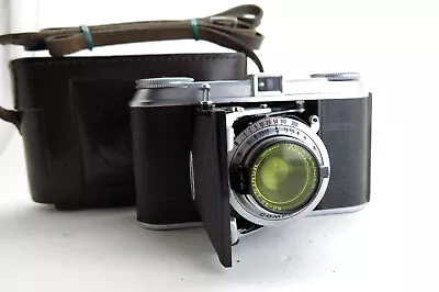 Voigtlander Vito I 35mm Viewfinder Camera W/ Skopar 50mm F/3.5 Lens  • $65