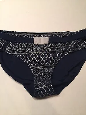 Amoena Womens Bathing Suit Bottom Navy And Silver Size 16 • $5