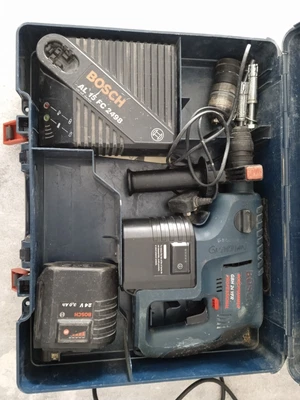 £35 • Buy Bosch Gbh24v  Cordless Drill Please Read