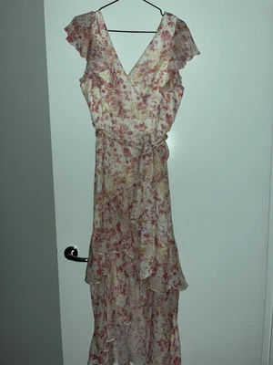 $30 • Buy Forever New Dress Size 14