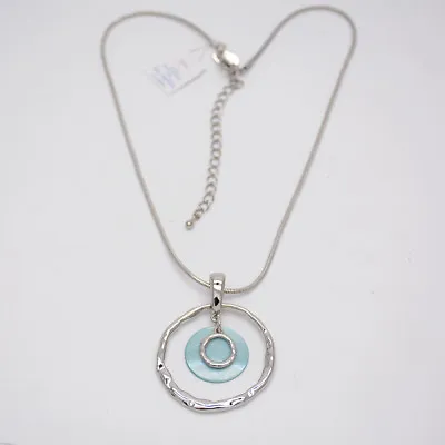 Lia Sophia Jewelry Silver Plated Hammered Circle Pendant Genuine Shell Necklace • $8.99