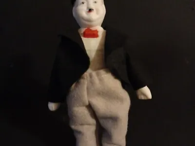 Beautiful VINTAGE Oliver Hardy Comedian Porcelain Doll Figure W/Felt Clothes • £44.26