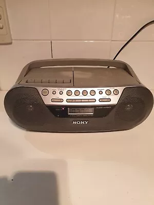 Retro Vintage Sony CFD-S05 Boombox Stereo System - AM/FM Radio Tape Deck • $115