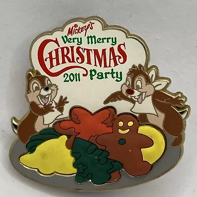 Disney World Mickey's Very Merry Christmas Party 2011 Pin - Chip & Dale  LE 2000 • $29.75