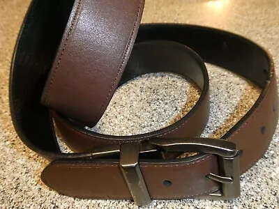 Men's Levi Strauss & Co. Black/brown Reversible Genuine Leather Belt Size 52 • $7