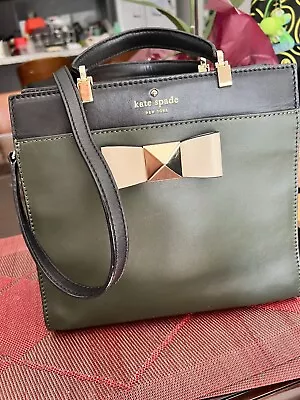 $130 • Buy Kate Spade Two Way Bag