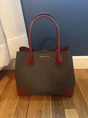 Michael Kors Tote • $80