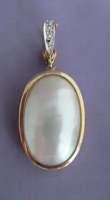 Vintage 585 14k Yellow Gold Oval Mabe Pearl & Diamond Slide Enhancer Pendant • $299.99
