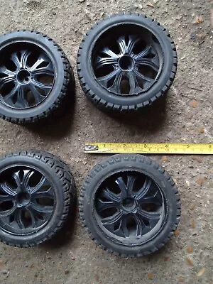 RC Wheels And Tyres 1/10 • £15