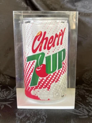 RARE Vintage Cherry 7up Can Encased In Plastic Acrylic Paperweight • £11.41
