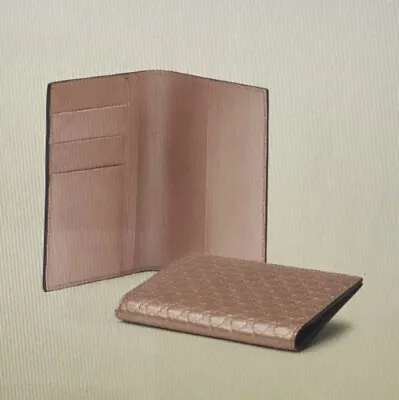 Gucci Passport Case In Microguccissima Pink Shine Leather $590 • $399