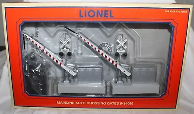 Lionel 6-14098 Mainline Auto Crossing Gates  - O / 027 SCALE - SEALED NEW • $9.99